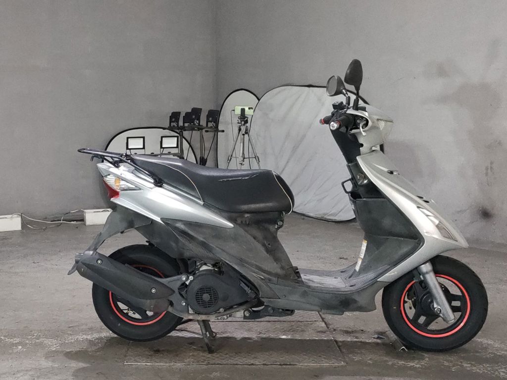 Фото Suzuki ADDRESS V125 с японского аукциона