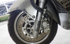 SUZUKI SKYWAVE 250 (Burgman 250)