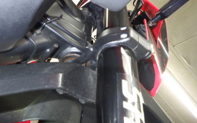 HONDA CRF250M 2004 MD38
