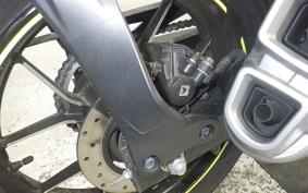 SUZUKI ｼﾞｸｻｰ250SF ED22B