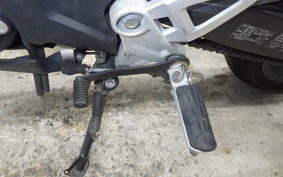 HONDA CB250R MC52