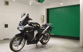 HONDA CBR250R GEN 3 MC41