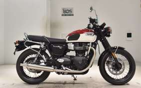 TRIUMPH BONNEVILLE T100 2022