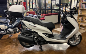 YAMAHA MAJESTYS SG28J