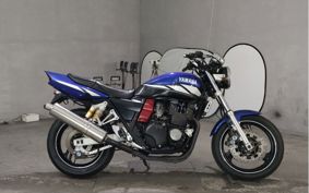 YAMAHA XJR400 R 2002 RH02J