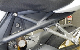 TRIUMPH DAYTONA 675 2011
