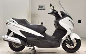 SUZUKI SKYWAVE 200 (Burgman 200) 2004 CH41A