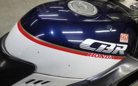 HONDA CBR250R MC17