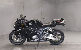 HONDA CBR600RR 2005 PC37