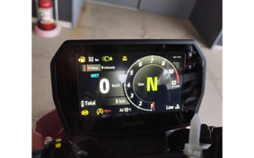 DUCATI STREET FIGHTER V2S 2025 3000