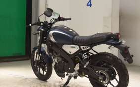 YAMAHA XSR155 2021