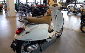 VESPA PRIMA BEIGE RA125