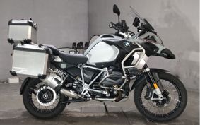 BMW R1250GS ADVENTURE 2022 0M11