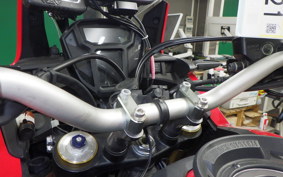 HONDA CRF1000L AFRICA TWIN 2016 SD04