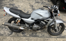 SUZUKI GSX250 ZR250C
