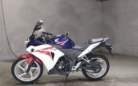 HONDA CBR250R MC41
