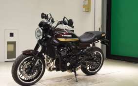 KAWASAKI Z900RS 2025 ZR900K