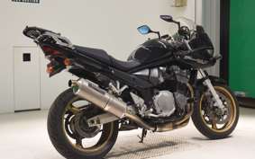 SUZUKI BANDIT 1200 S 2006 GV79A