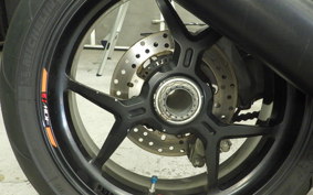 DUCATI M1200 S 2014