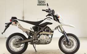 KAWASAKI KLX125D TRACKER LX125D