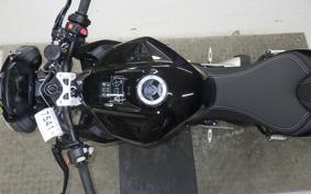 TRIUMPH STREET TRIPLE RS 2026