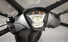 KYMCO MANY -SERI-S125 ..