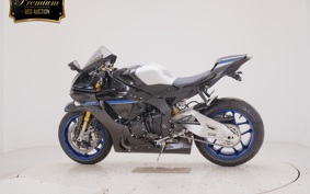 YAMAHA YZF-R1 M 2025