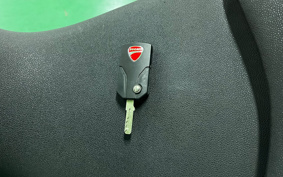 DUCATI  DUCATI M STRADA 1200S SED 2011 ZDMA200ADAB