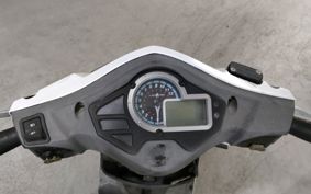 KYMCO KYMCOVJR125I SE22AA