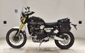 TRIUMPH SCRAMBLER 1200 XE 2025