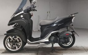 YAMAHA TRICITY 125 SE82J