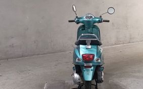 VESPA VXL125 ..