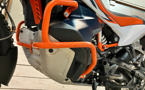 KTM 890 ADVENTURE	 R 2023 TR640