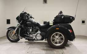HARLEY FLHTCU TG 1870 2019