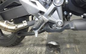 HONDA CB200X