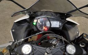 YAMAHA YZF-R25 RG10J