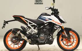 KTM 125 DUKE 2025