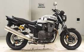 YAMAHA XJR1300 Gen.2 2016 RP17J