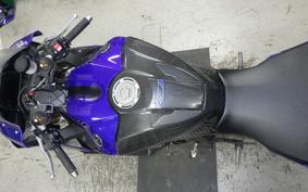 YAMAHA YZF-R1 2019