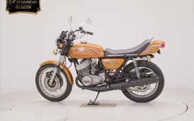 KAWASAKI 750SS 2023