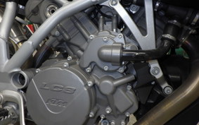 KTM 950 SUPERMOTO 2006