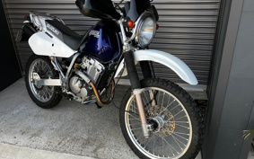 SUZUKI DJEBEL250XC SJ45A