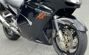 HONDA CBR1100XX 1999 SC35
