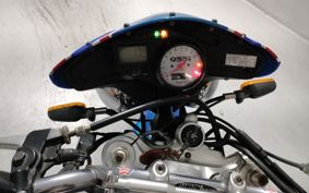 TRIUMPH SPEED TRIPLE TE551X