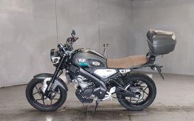 YAMAHA XSR155 RG63