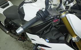 BMW S1000R 2015