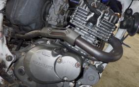 SUZUKI DJEBEL 200 (DR200SE) SH42A