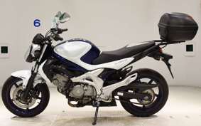 SUZUKI GLADIUS 2010 VK58A