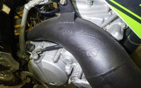 KAWASAKI KDX220SR DX220B