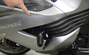 KAWASAKI ZZ1400 NINJA R 2006 ZXT40A
